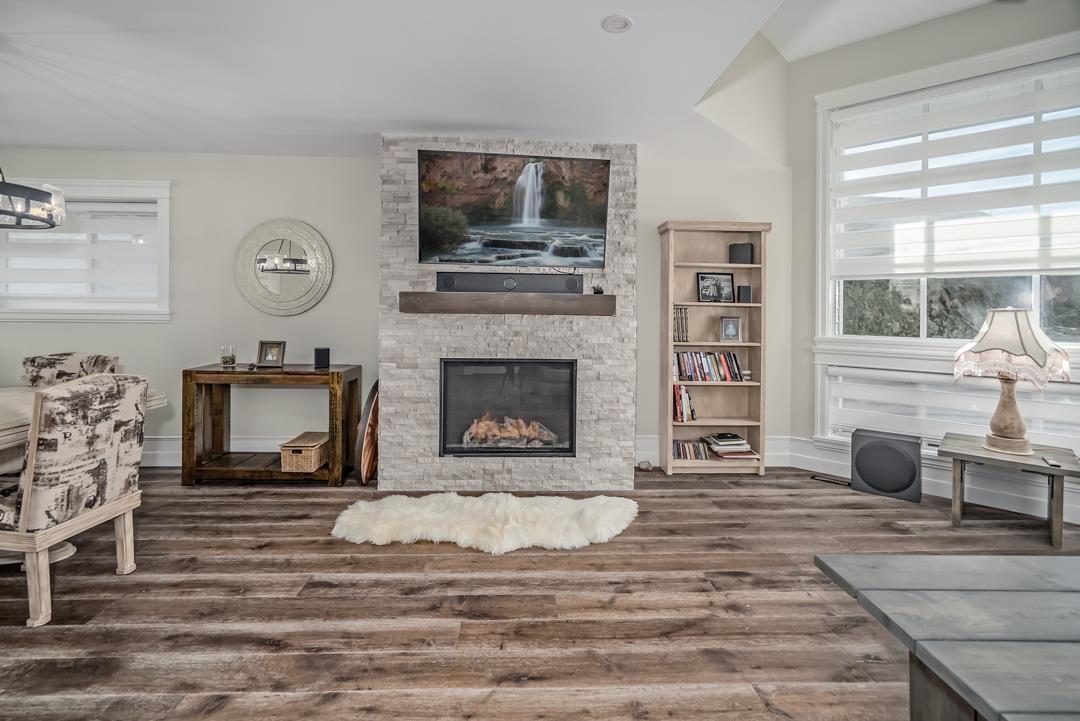 6238 191a Street, Surrey, British Columbia  V3S 8C6 - Photo 5 - R3059004