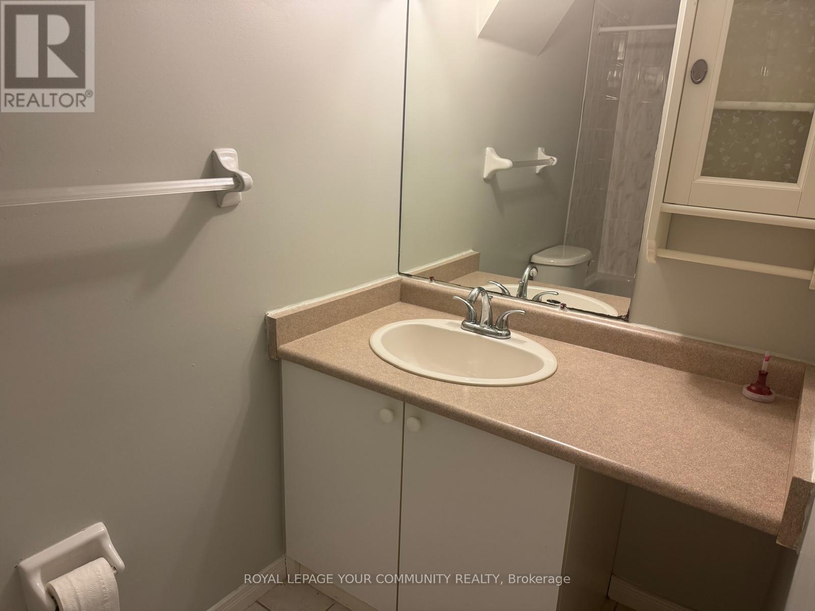 65 Dakin Drive, Ajax, Ontario  L1T 2S5 - Photo 10 - E12461435