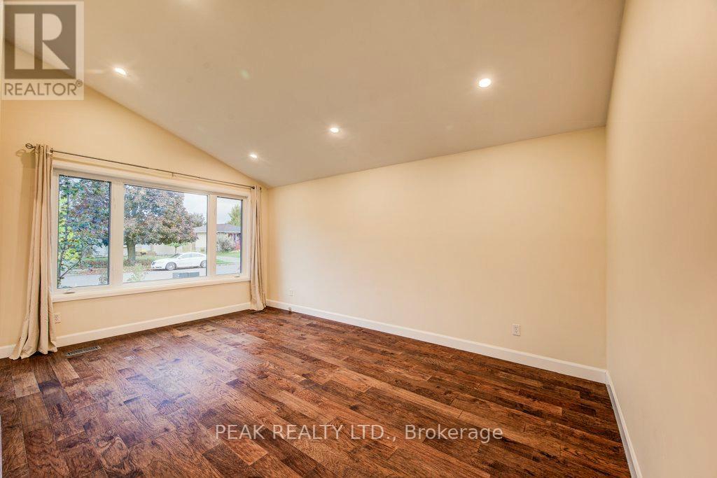 92 Brant Avenue, Guelph, Ontario  N1E 1G3 - Photo 12 - X12479713
