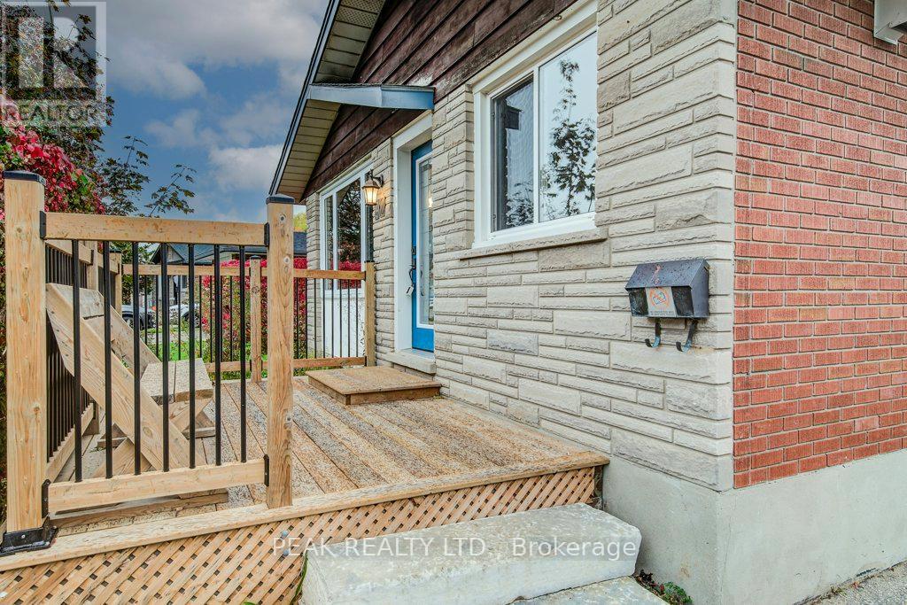 92 Brant Avenue, Guelph, Ontario  N1E 1G3 - Photo 3 - X12479713