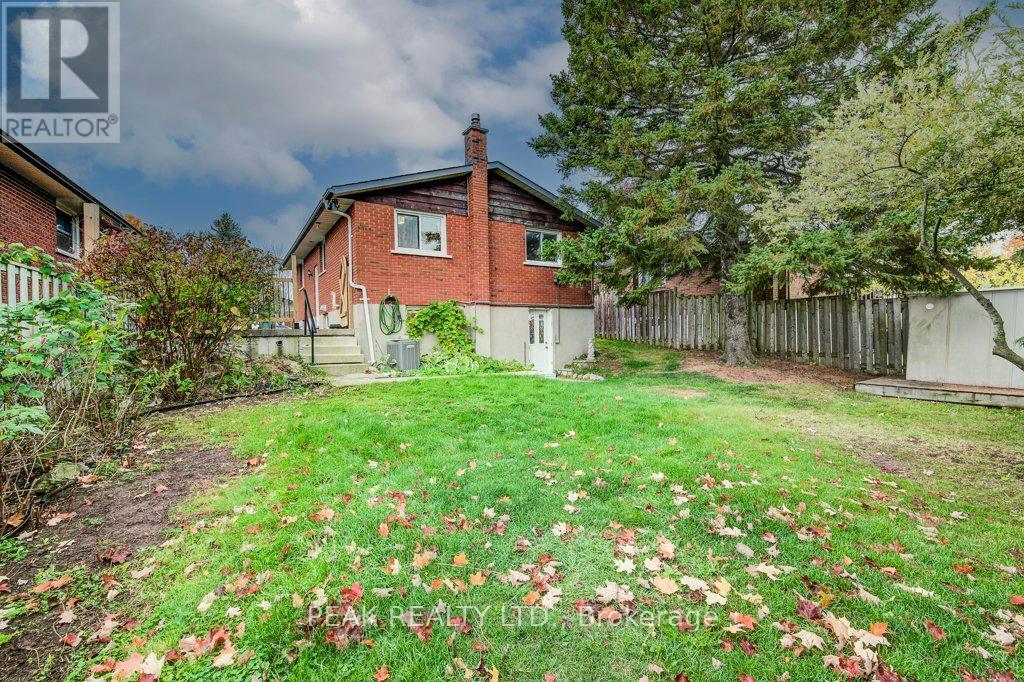 92 Brant Avenue, Guelph, Ontario  N1E 1G3 - Photo 47 - X12479713