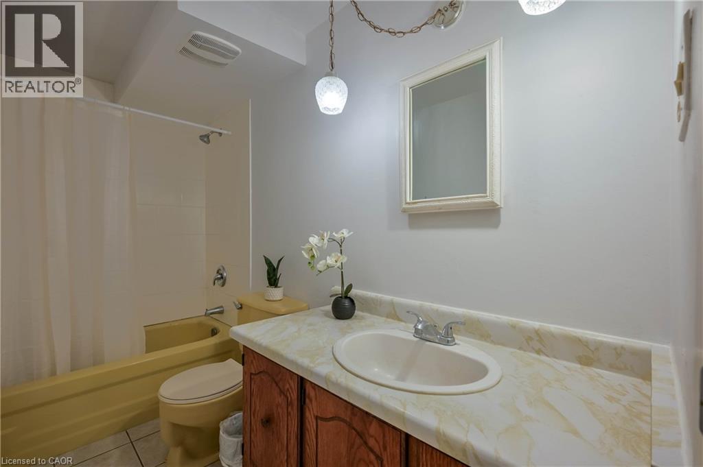 169 Elm Ridge Drive Unit# 25, Kitchener, Ontario  N2N 1L7 - Photo 24 - 40781855