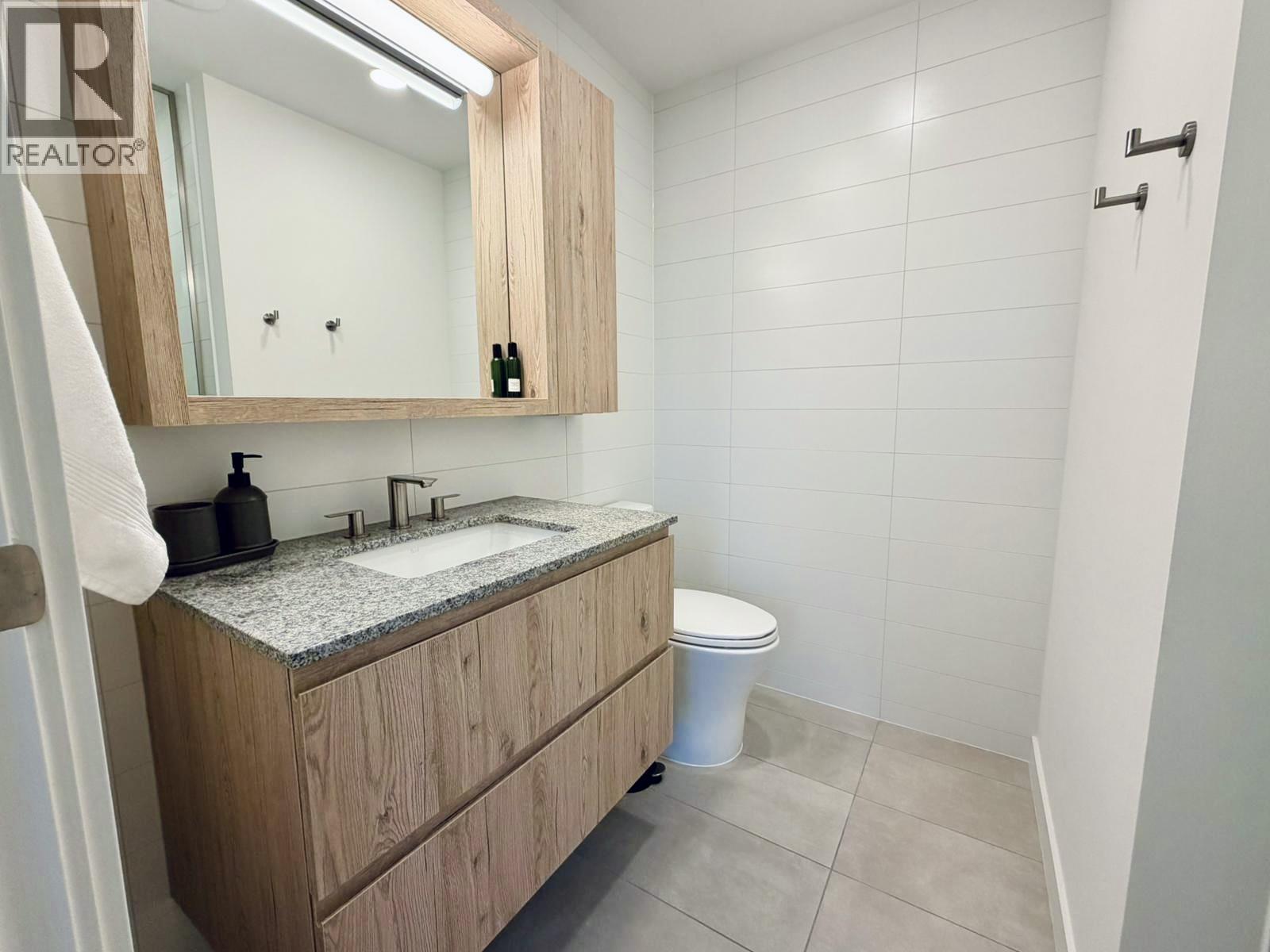 303 1500 Scott Crescent, Squamish, British Columbia  V8B 0J2 - Photo 9 - R3061605