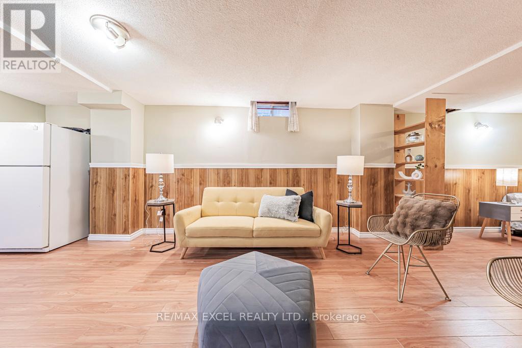 21 Brimstone Crescent, Toronto, Ontario  M1V 3C8 - Photo 36 - E12479740