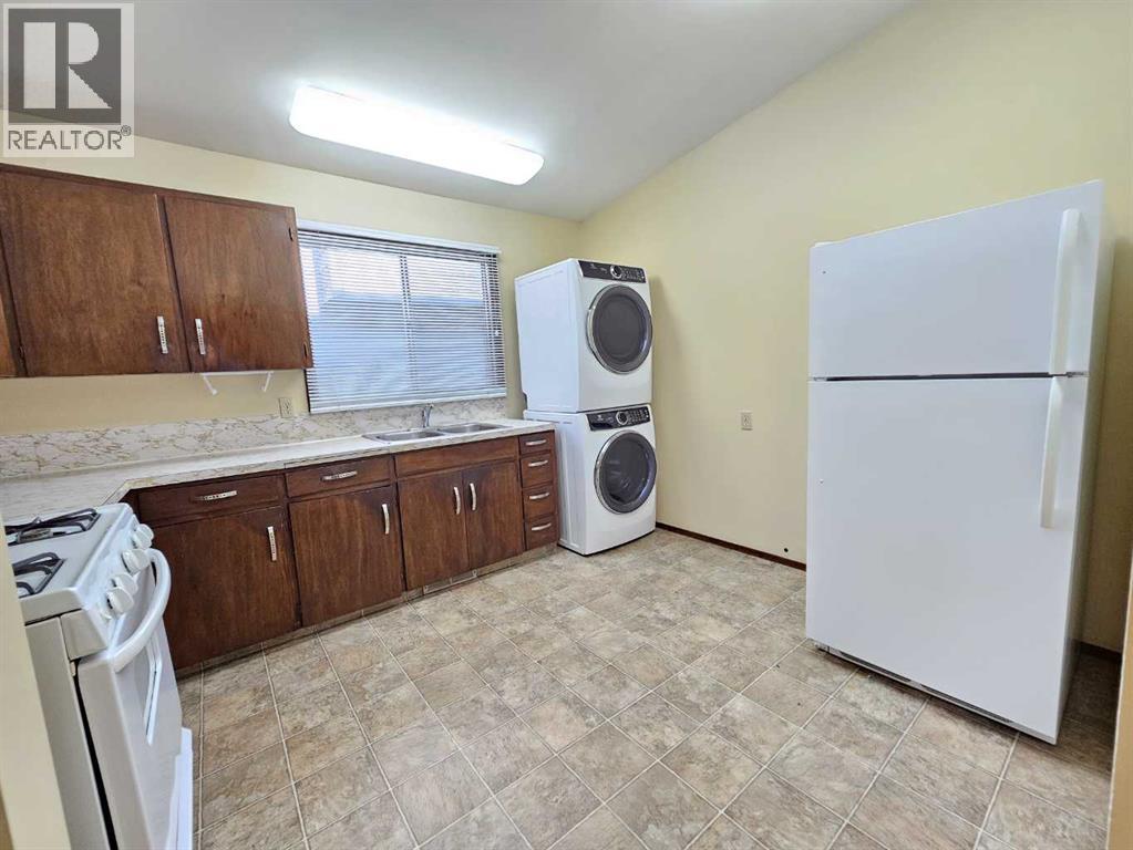 2137 / 2139 53 Avenue Sw, Calgary, Alberta  T3E 1K9 - Photo 12 - A2266302