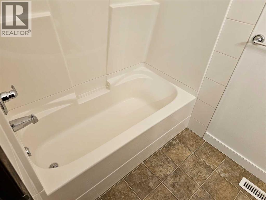 2137 / 2139 53 Avenue Sw, Calgary, Alberta  T3E 1K9 - Photo 15 - A2266302