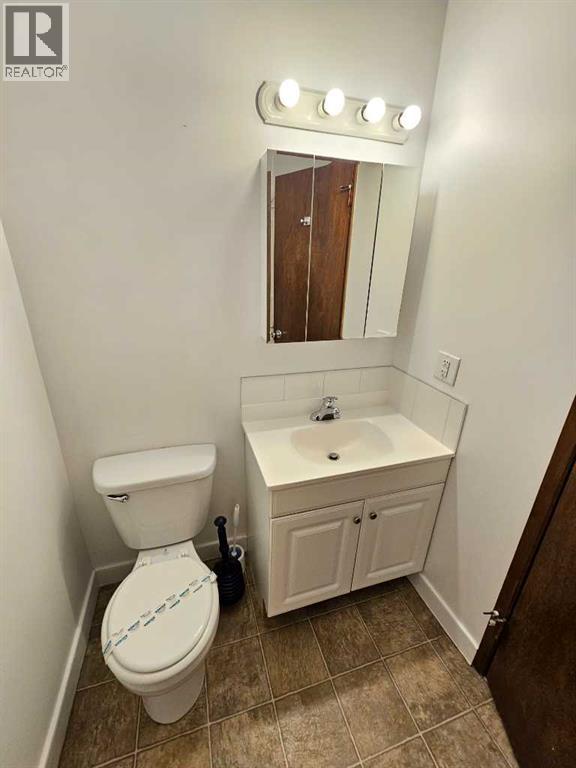 2137 / 2139 53 Avenue Sw, Calgary, Alberta  T3E 1K9 - Photo 16 - A2266302