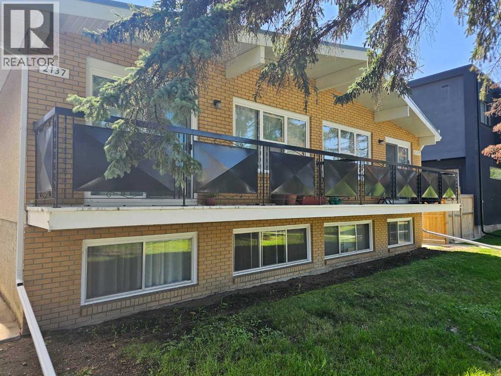 2137 / 2139 53 Avenue Sw, Calgary, Alberta  T3E 1K9 - Photo 2 - A2266302
