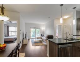 210 20219 54A AVENUE, Langley, British Columbia