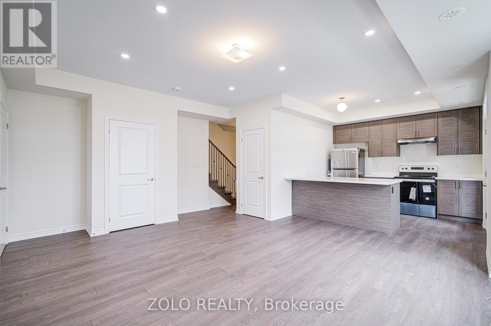 188 Petch Avenue, Caledon, Ontario  L7C 4P4 - Photo 11 - W12464673