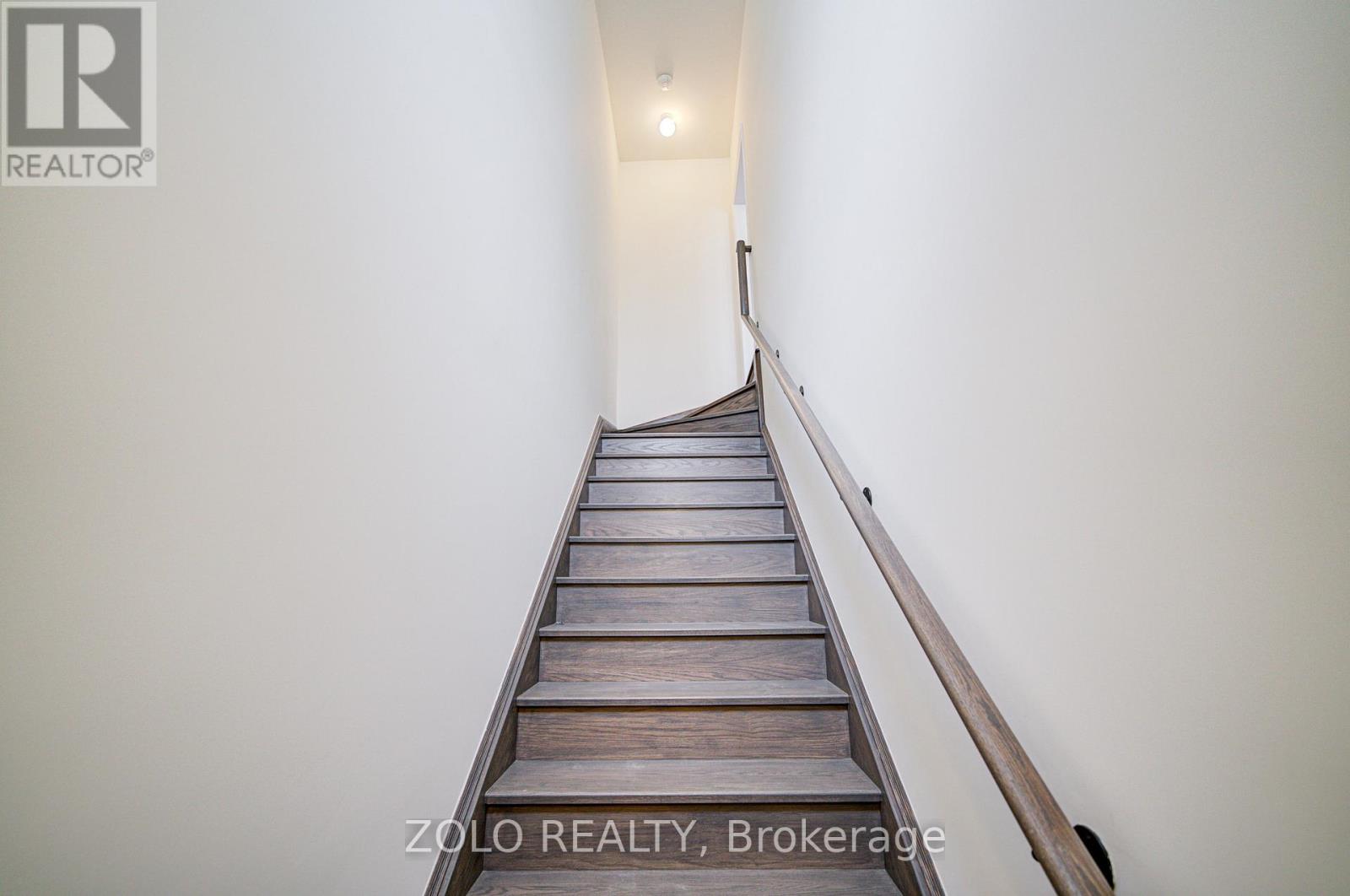 188 Petch Avenue, Caledon, Ontario  L7C 4P4 - Photo 7 - W12464673