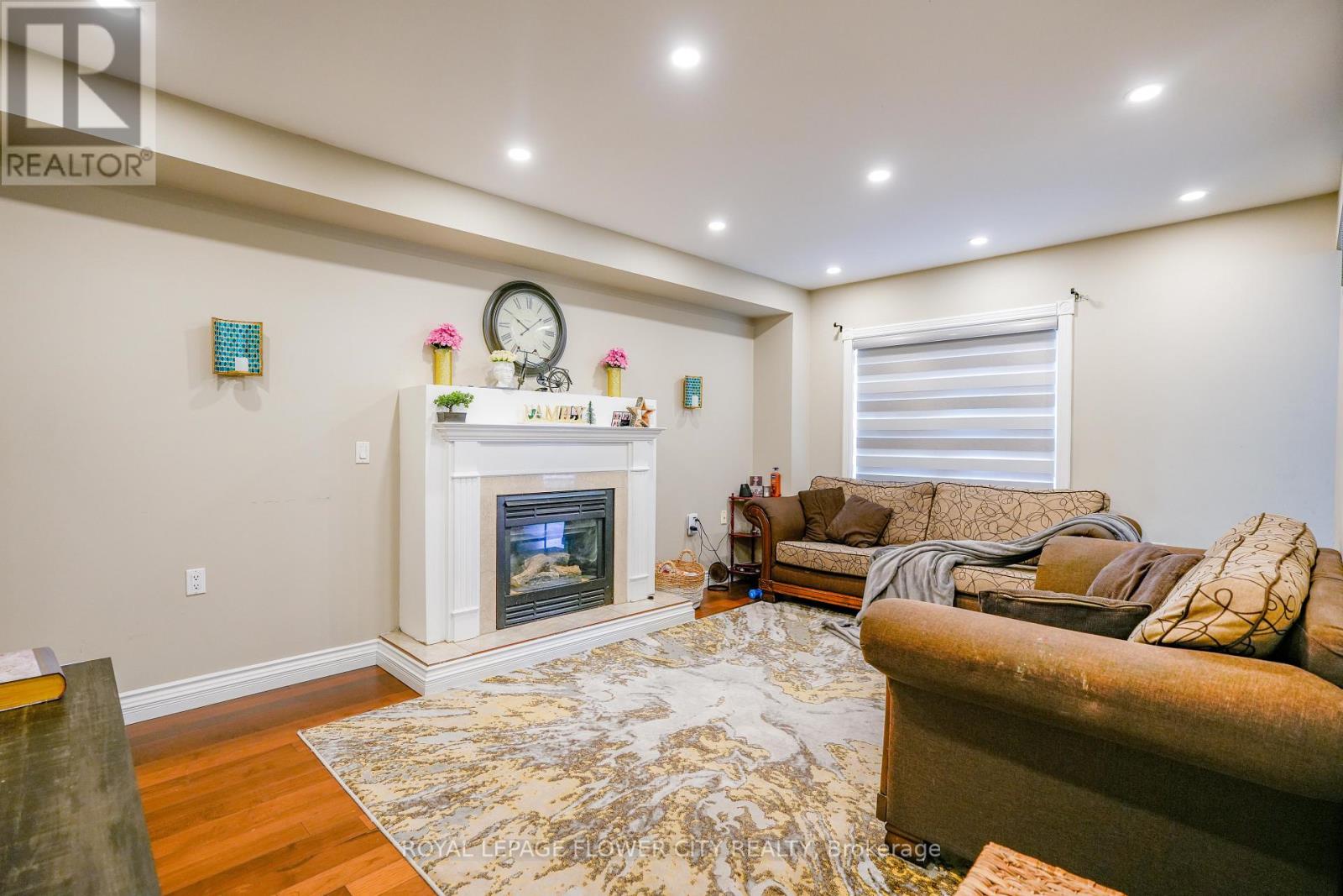 32 Courtsfield Crescent, Brampton, Ontario  L7A 2E2 - Photo 13 - W12476671