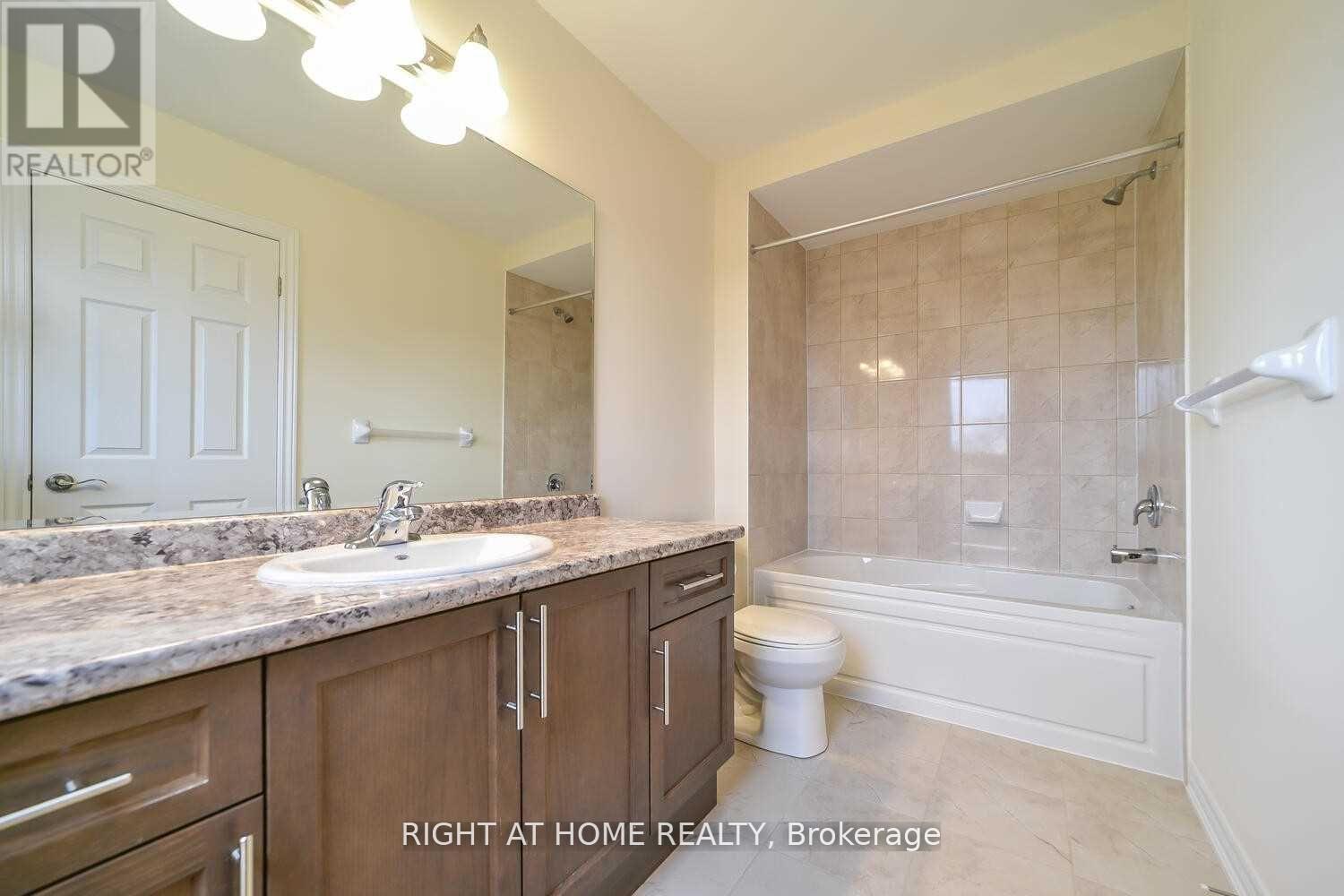 38 - 755 Linden Drive, Cambridge, Ontario  N3H 0E4 - Photo 11 - X12479739