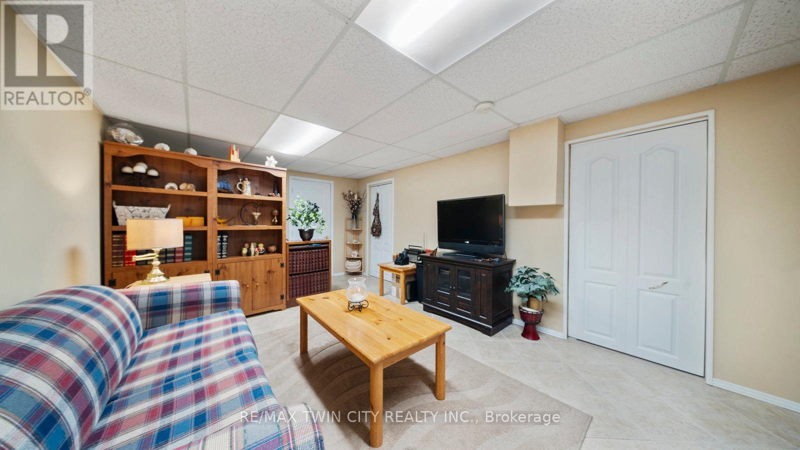 42 Palm Crescent, Brantford, Ontario  N3R 5G2 - Photo 31 - X12479744