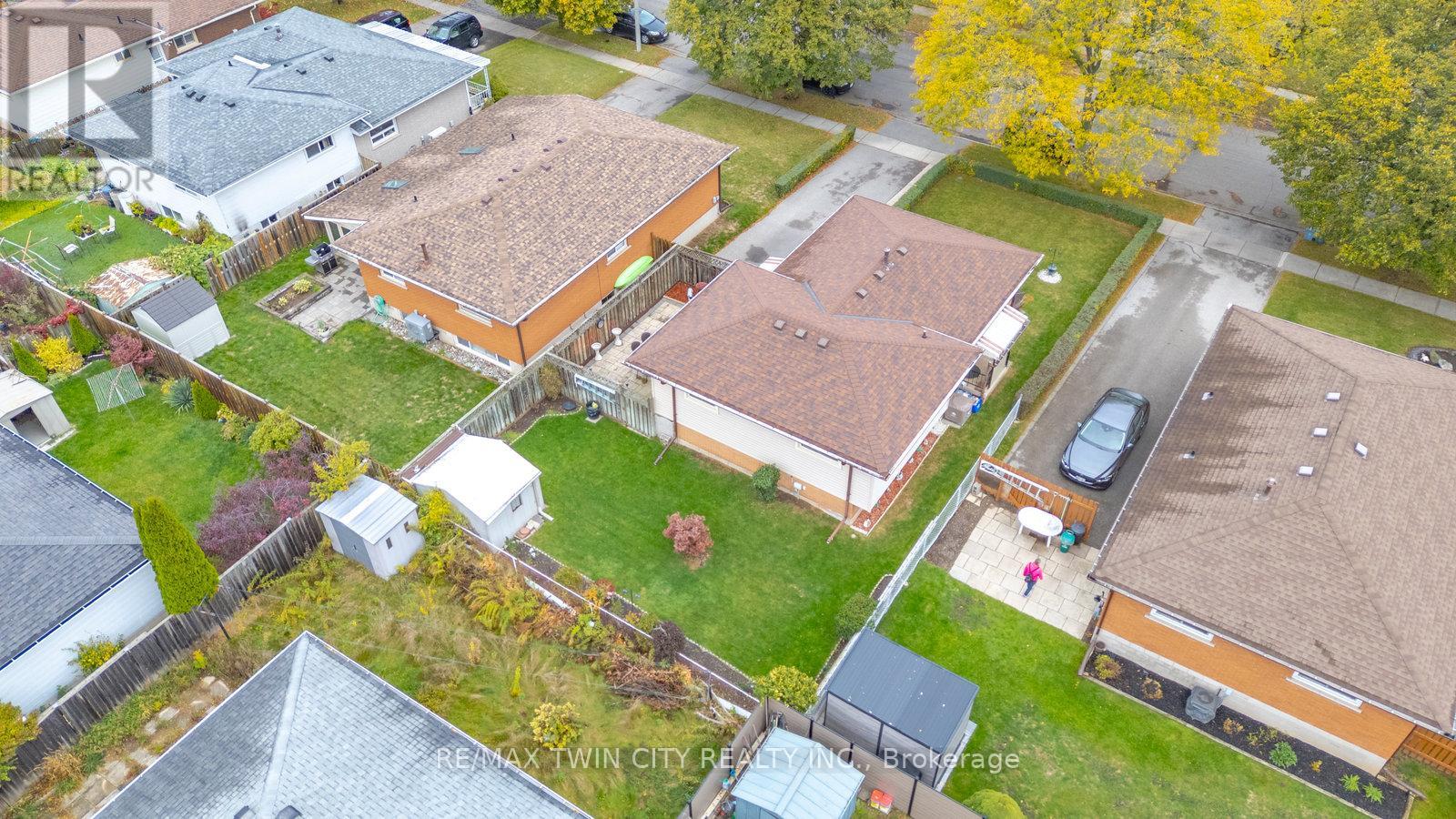 42 Palm Crescent, Brantford, Ontario  N3R 5G2 - Photo 47 - X12479744