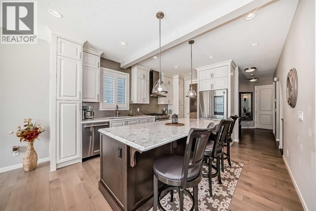 226 West Grove Point Sw, Calgary, Alberta  T3H 1Y7 - Photo 11 - A2266460