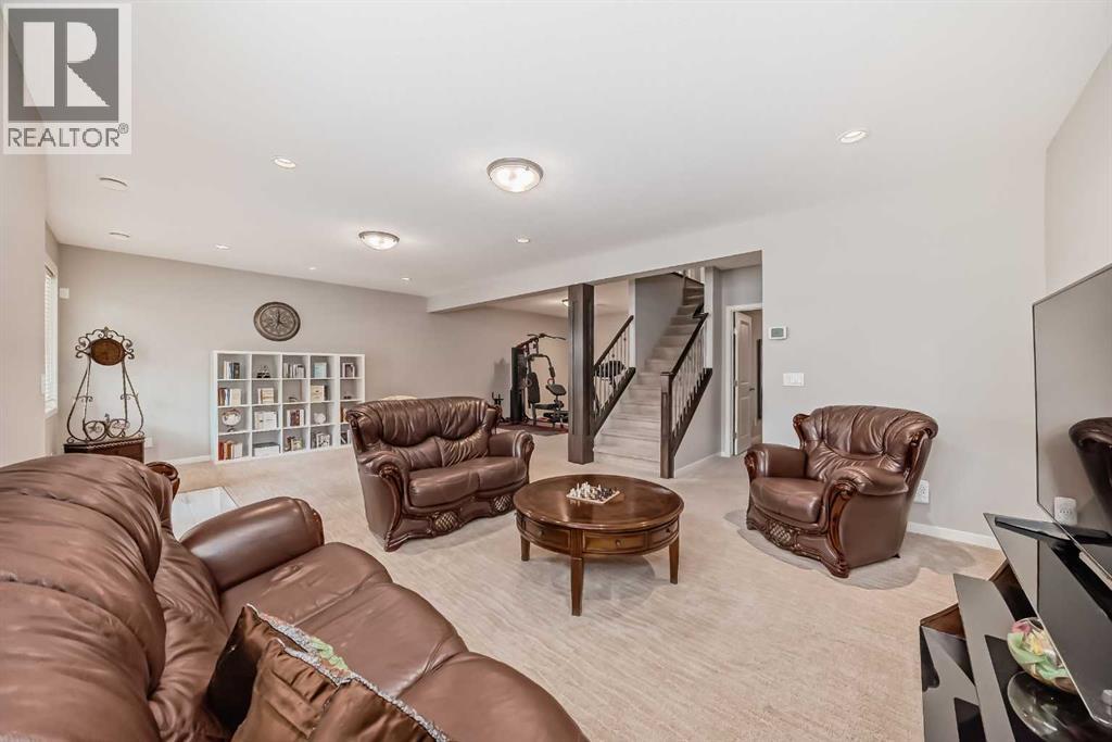 226 West Grove Point Sw, Calgary, Alberta  T3H 1Y7 - Photo 43 - A2266460