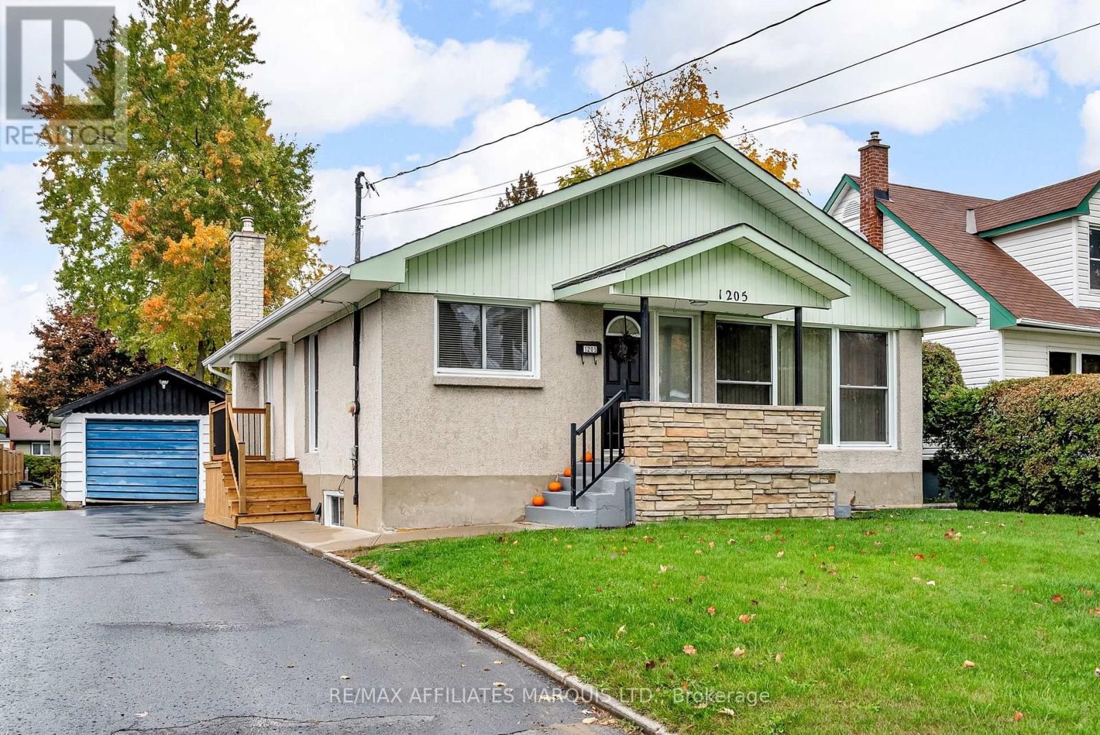 1205 OSBORNE AVENUE, Cornwall, Ontario