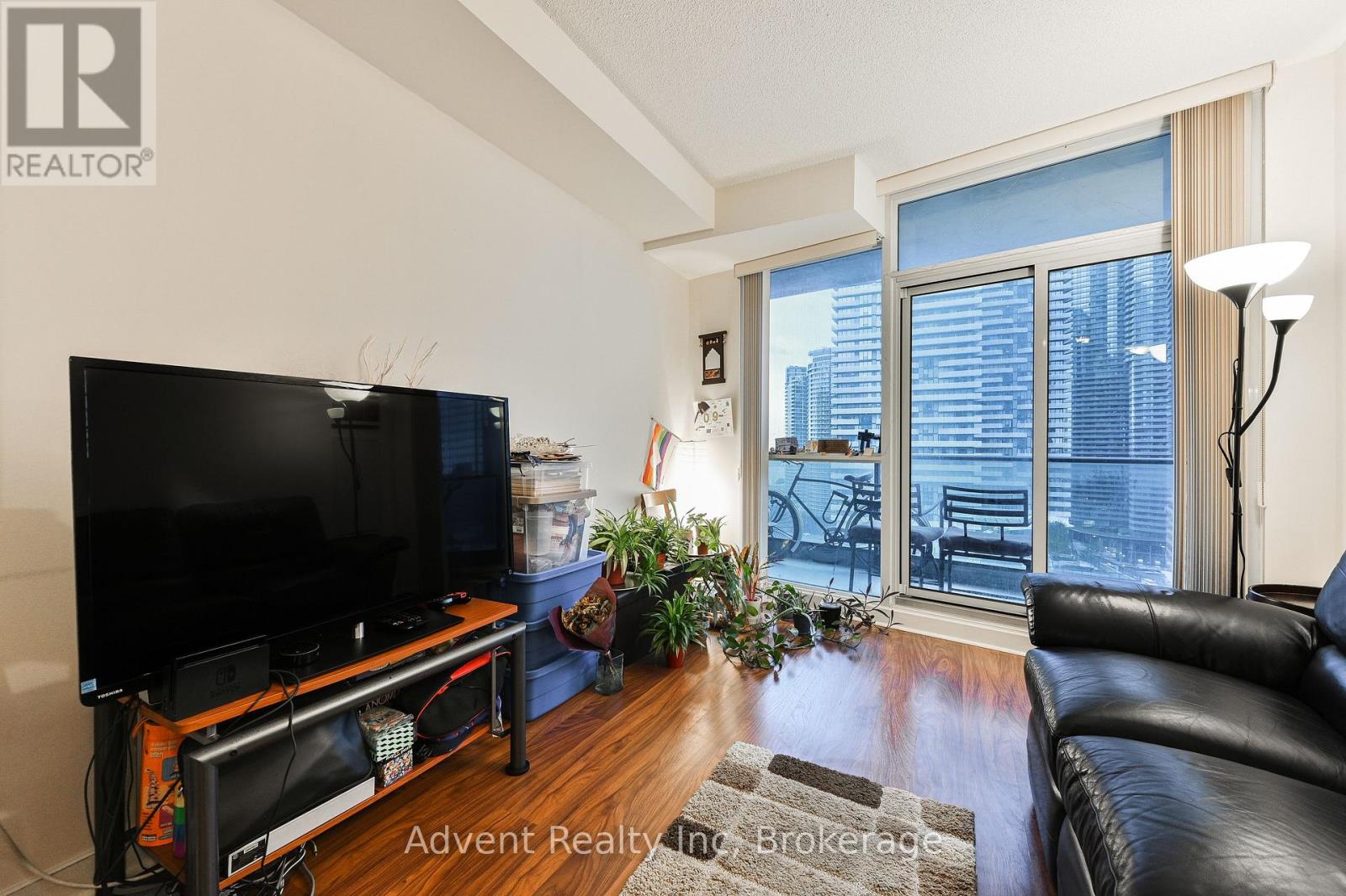 1902 - 33 Bay Street, Toronto, Ontario  M5J 2Z3 - Photo 8 - C12479766