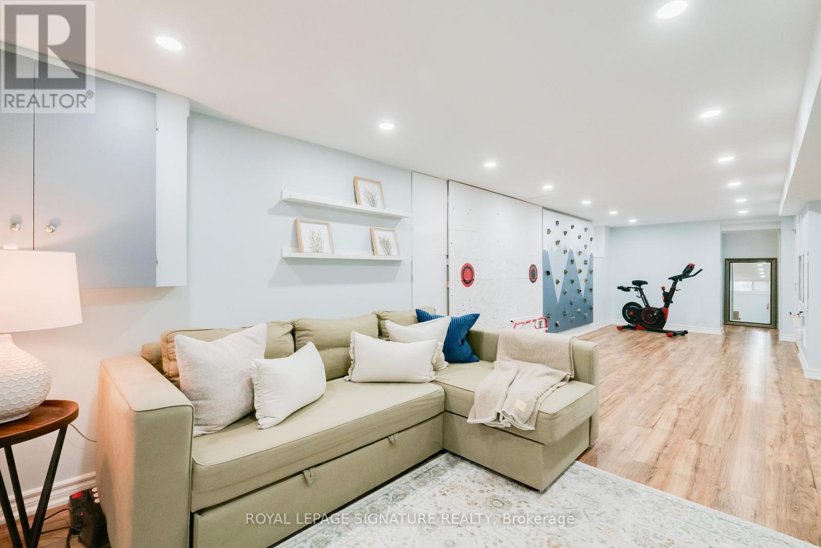 31 Castille Avenue, Toronto, Ontario  M1R 2C2 - Photo 25 - E12479758