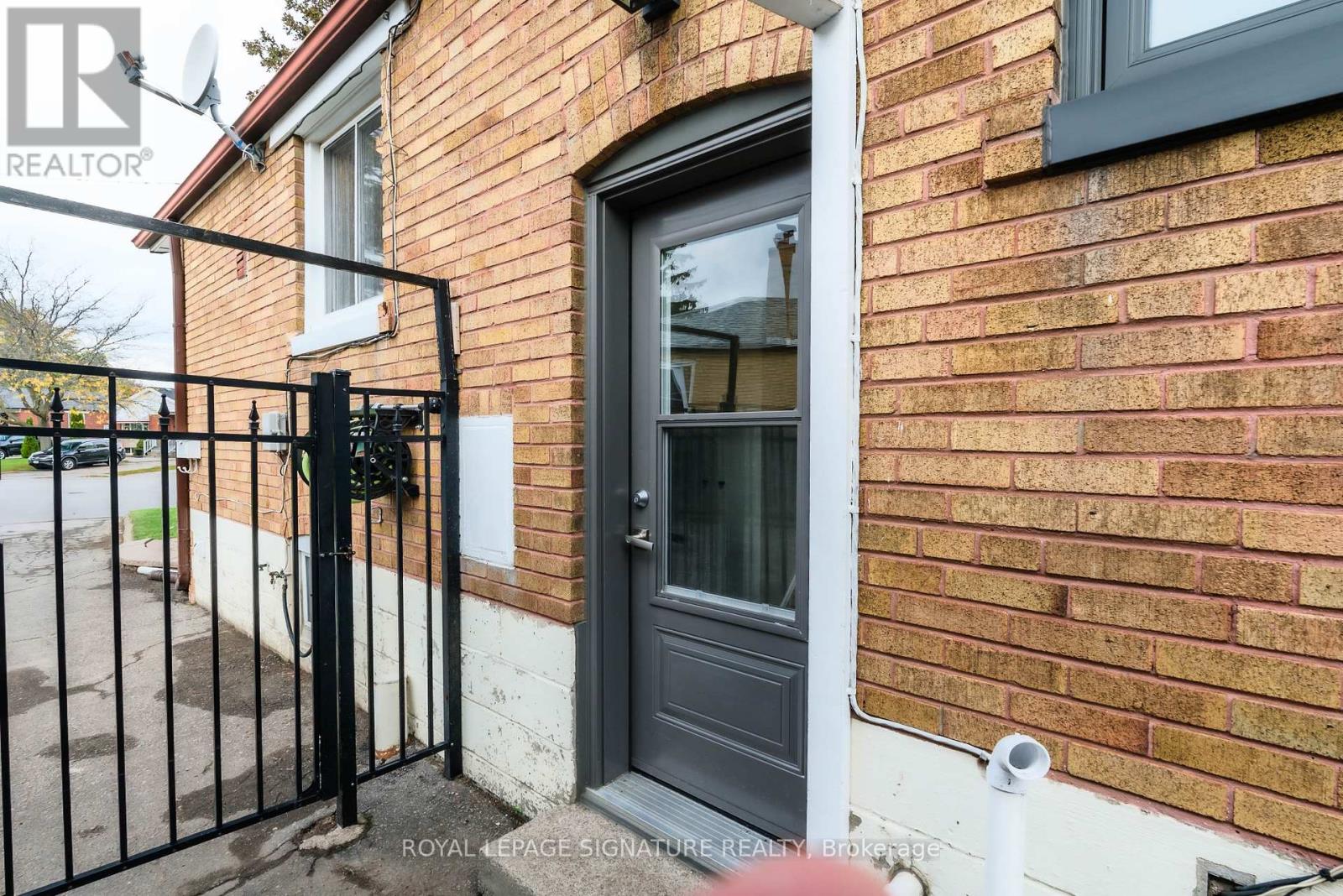 31 Castille Avenue, Toronto, Ontario  M1R 2C2 - Photo 32 - E12479758