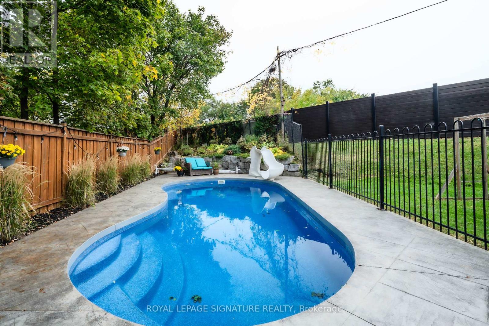 31 Castille Avenue, Toronto, Ontario  M1R 2C2 - Photo 39 - E12479758