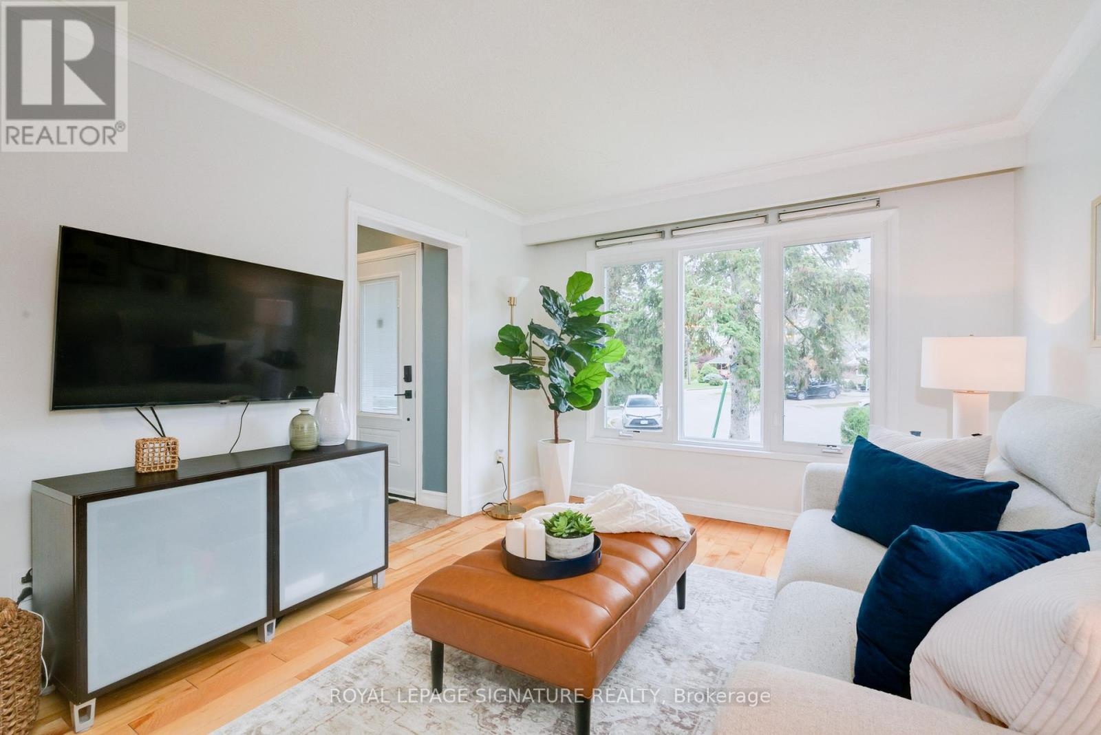 31 Castille Avenue, Toronto, Ontario  M1R 2C2 - Photo 4 - E12479758