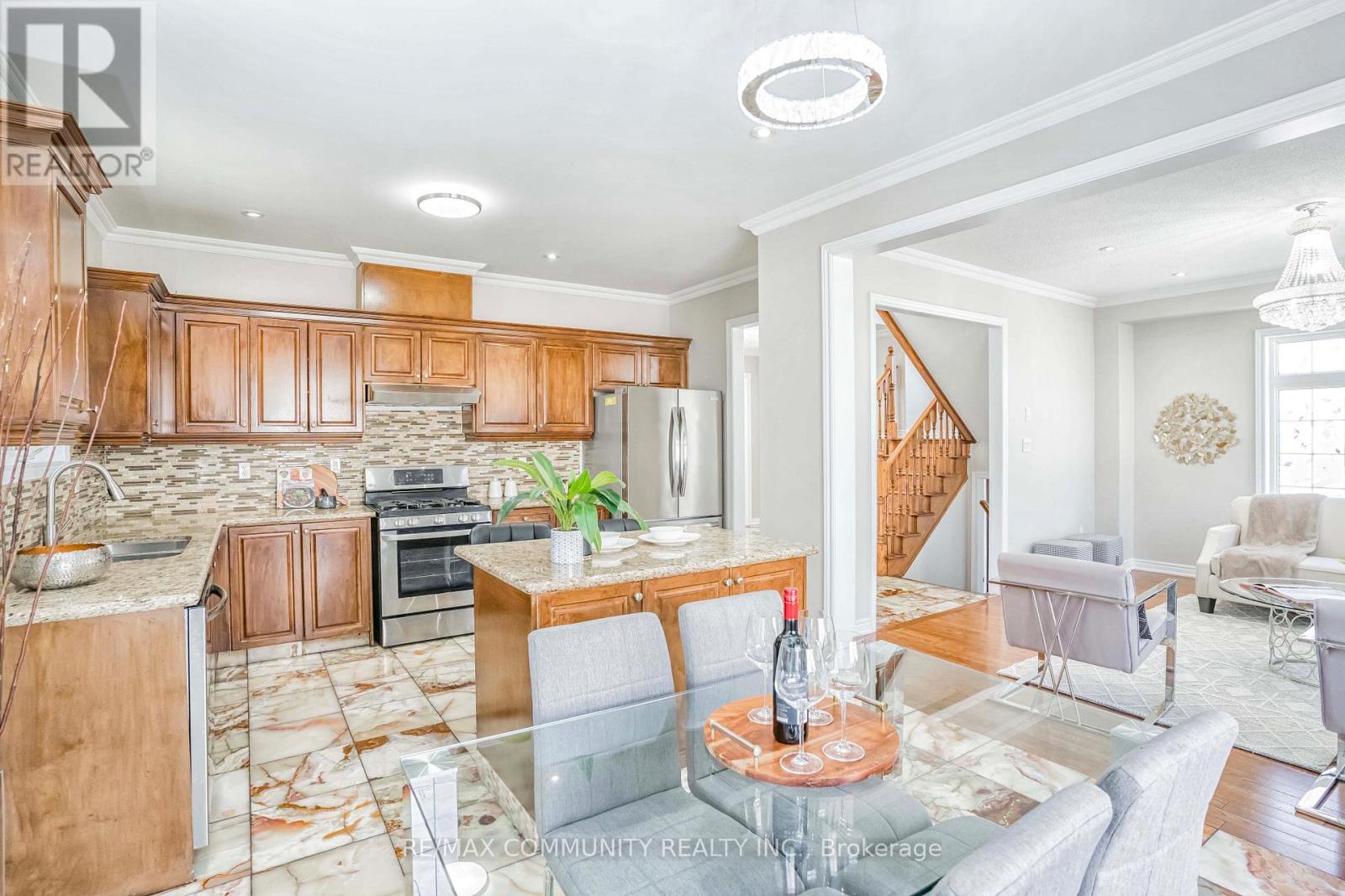 42 Reginald Lamb Crescent, Markham, Ontario  L6B 0B5 - Photo 14 - N12479746