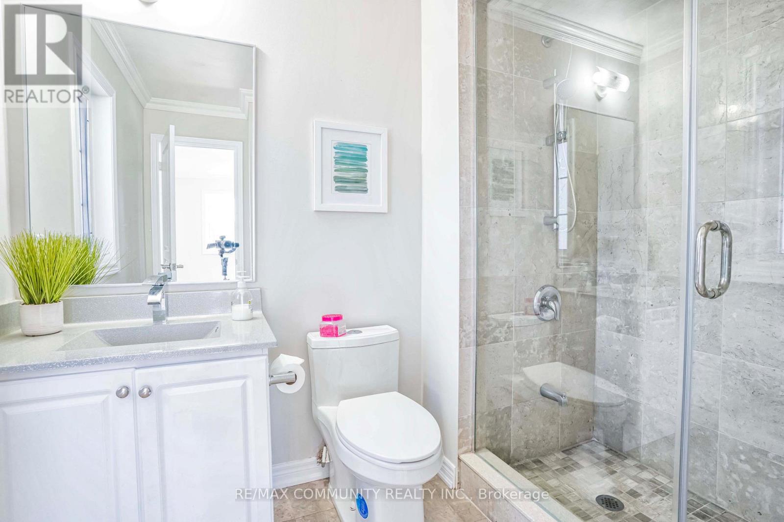 42 Reginald Lamb Crescent, Markham, Ontario  L6B 0B5 - Photo 24 - N12479746