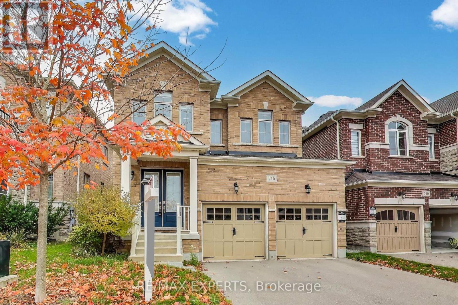 216 Butternut Ridge Trail, Aurora, Ontario  L4G 3P1 - Photo 2 - N12479757