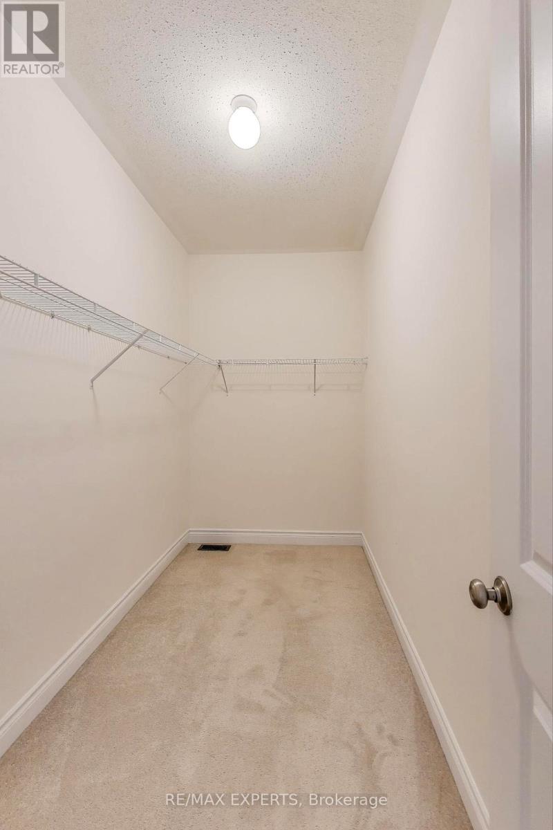 216 Butternut Ridge Trail, Aurora, Ontario  L4G 3P1 - Photo 27 - N12479757