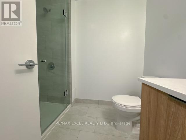 711 - 395 Square One Drive, Mississauga, Ontario  L5B 0P6 - Photo 9 - W12479754