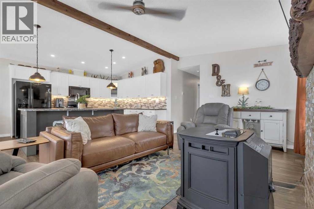 19, 41019 Range Road 11, Rural Lacombe County, Alberta  T0C 0J1 - Photo 3 - A2197538