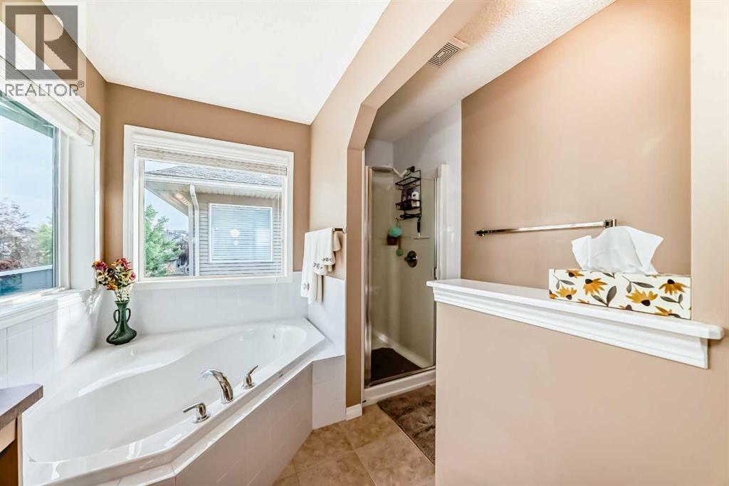 66 Cougar Ridge Circle Sw, Calgary, Alberta  T3H 5C8 - Photo 15 - A2259579