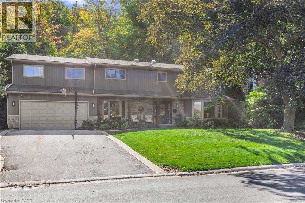 94 DORCHESTER Drive, Grimsby, Ontario