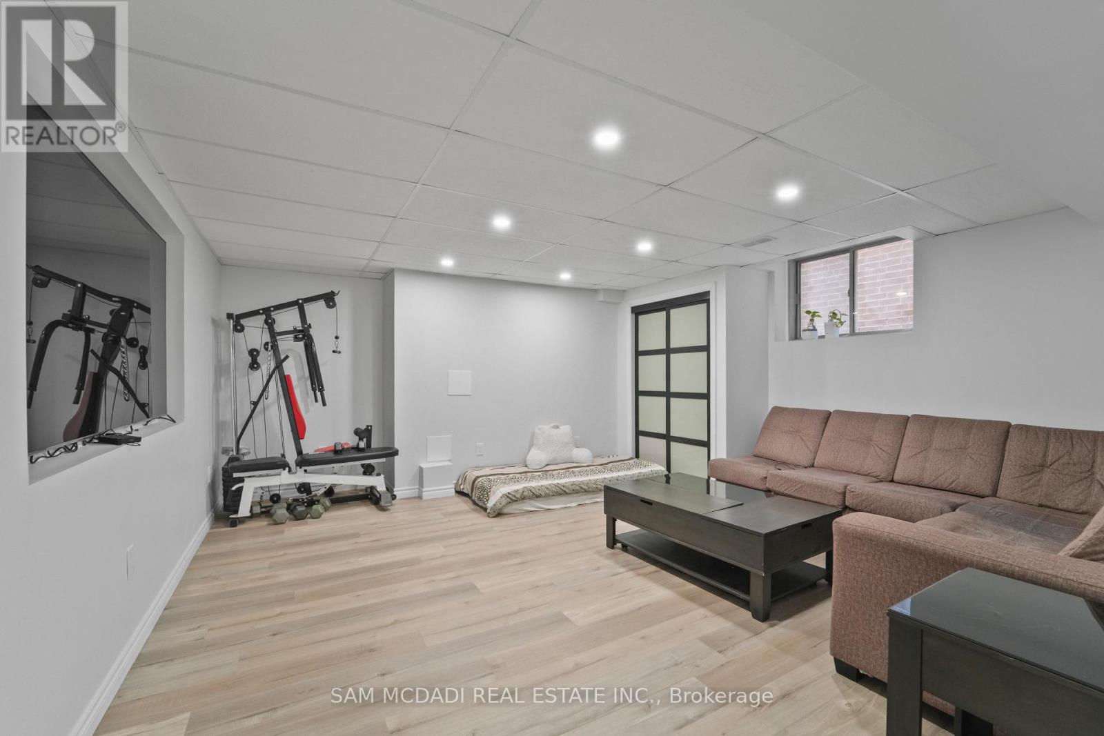 4008 Highland Park Drive, Lincoln, Ontario  L3J 0T1 - Photo 47 - X12479765