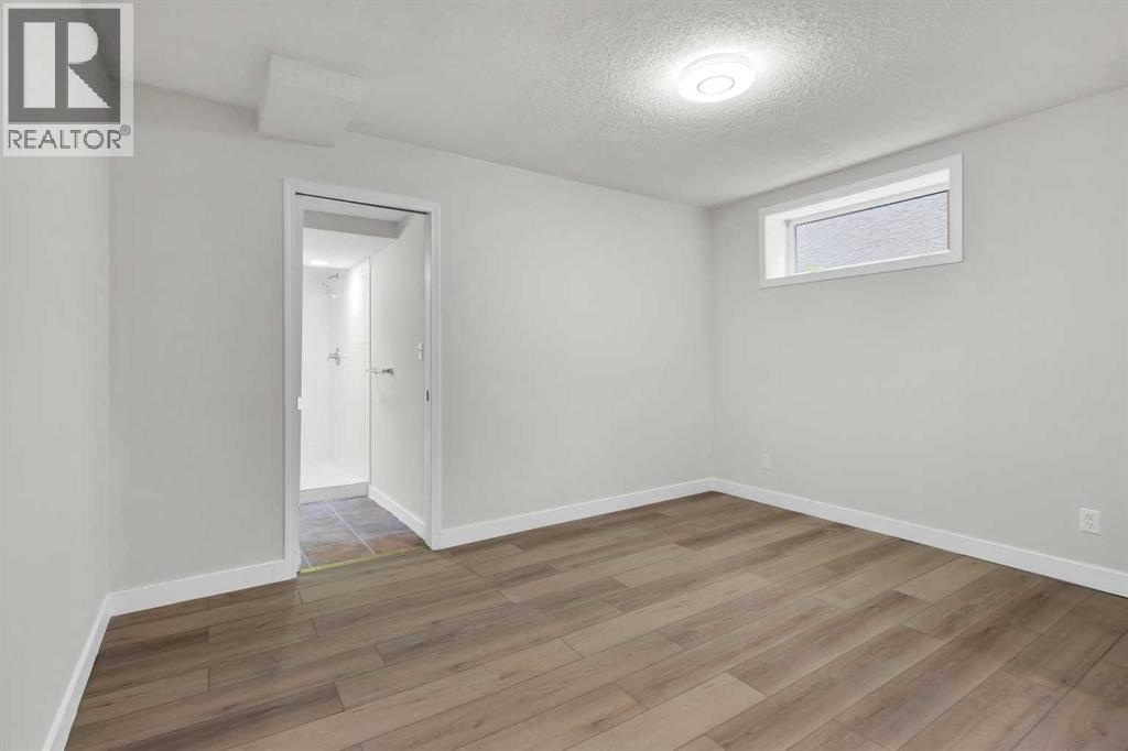 919 Shawnee Drive Sw, Calgary, Alberta  T2Y 2G8 - Photo 38 - A2248062