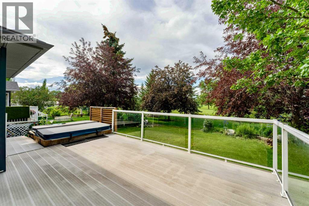 276 Fairways Bay Nw, Airdrie, Alberta  T4B 2P5 - Photo 23 - A2265171