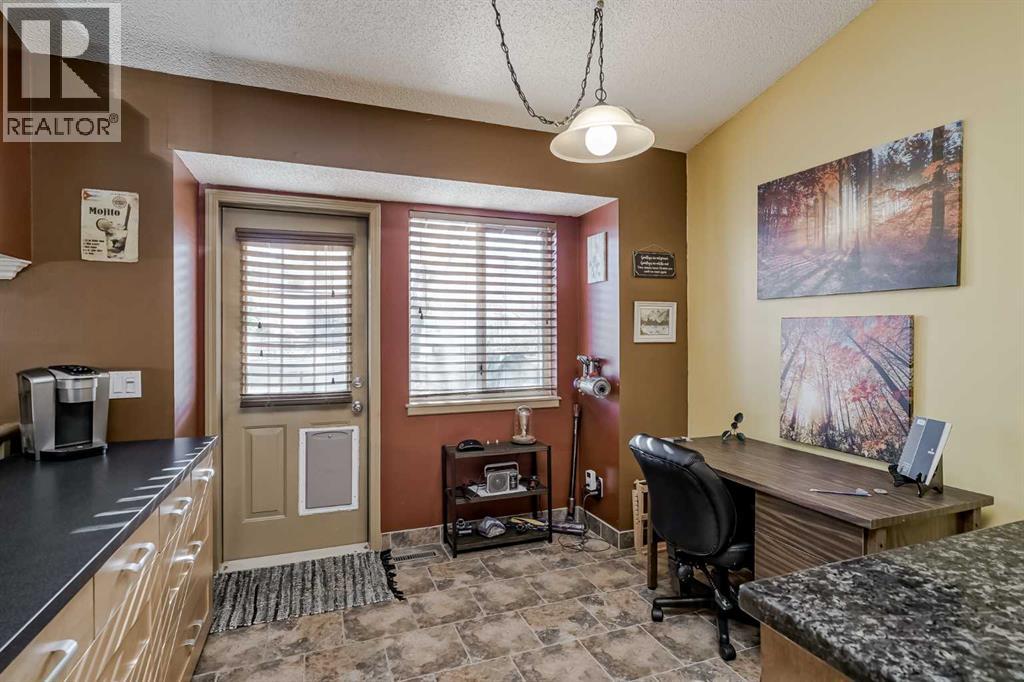 148 Citadel Close Nw, Calgary, Alberta  T3G 4A6 - Photo 10 - A2265014