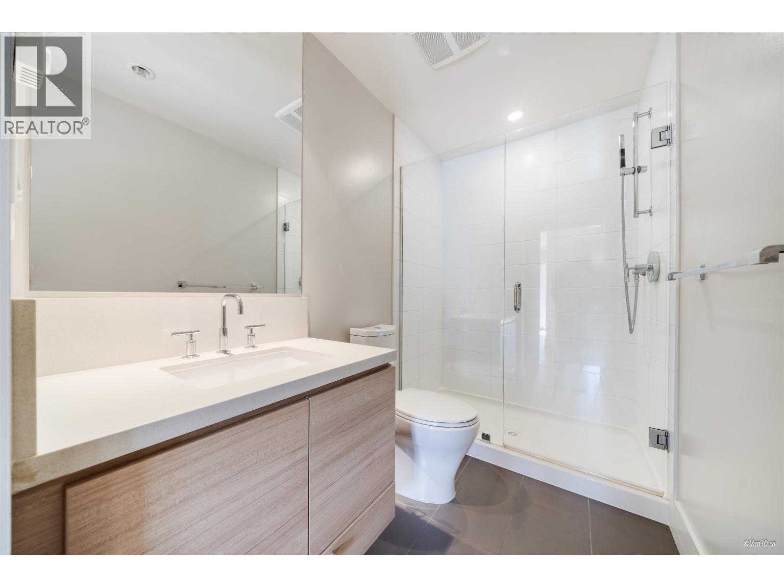111 3606 Aldercrest Drive, North Vancouver, British Columbia  V7Y 0A3 - Photo 18 - R3060673