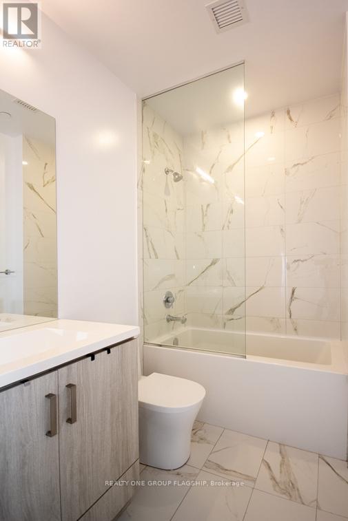 308e - 38 Honeycrisp Crescent, Vaughan, Ontario  L4K 0M8 - Photo 18 - N12479774