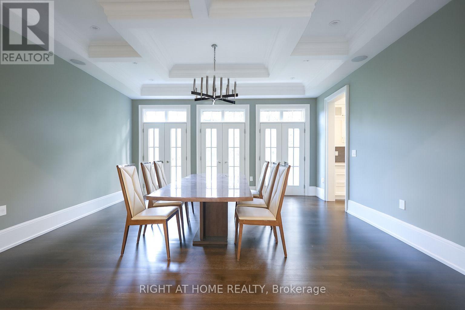 2 Finchley Road, Toronto, Ontario  M9A 2X3 - Photo 10 - W12479773