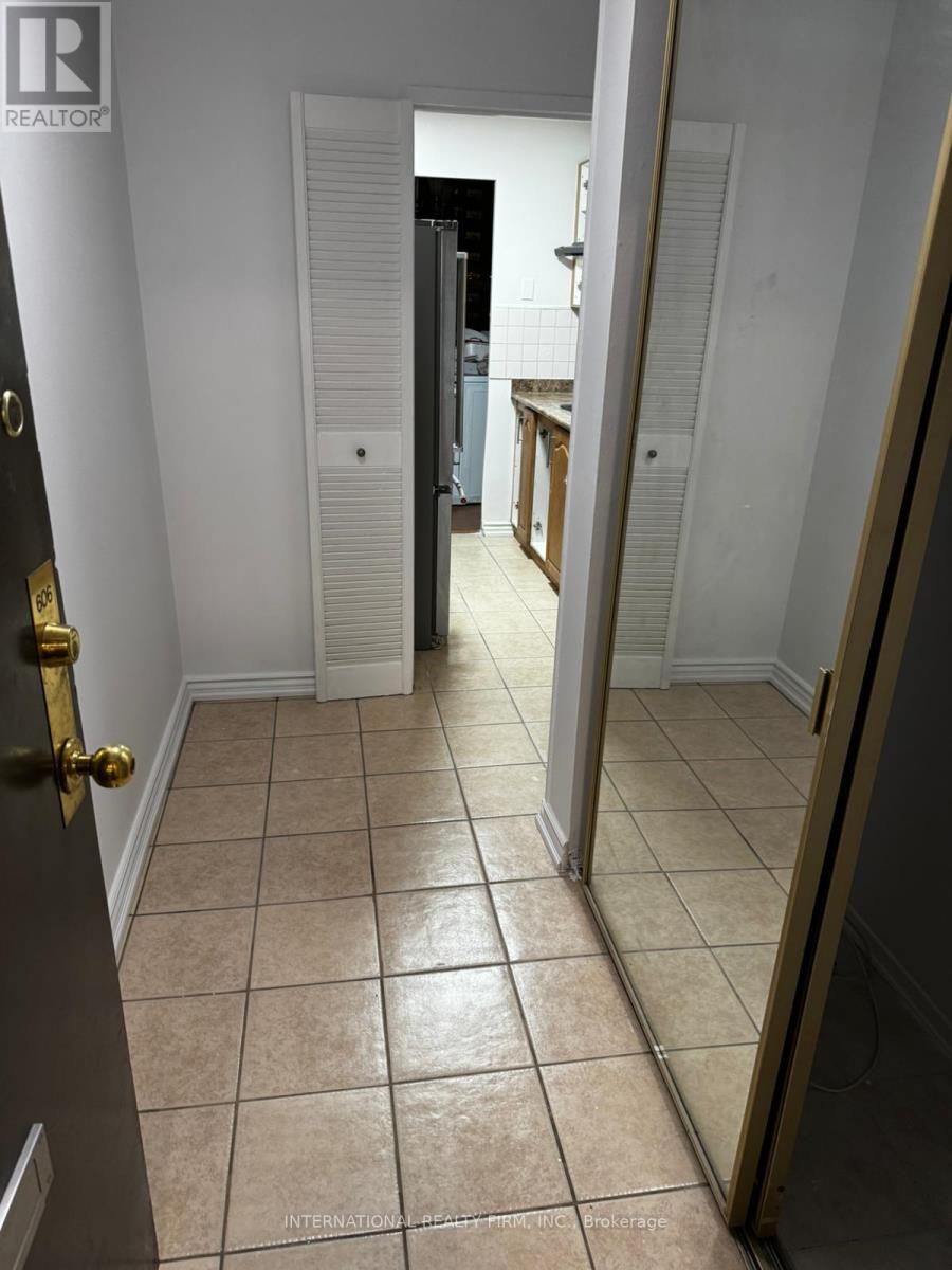 606 - 1455 Lawrence Avenue W, Toronto, Ontario  M6L 1B1 - Photo 6 - W12479777