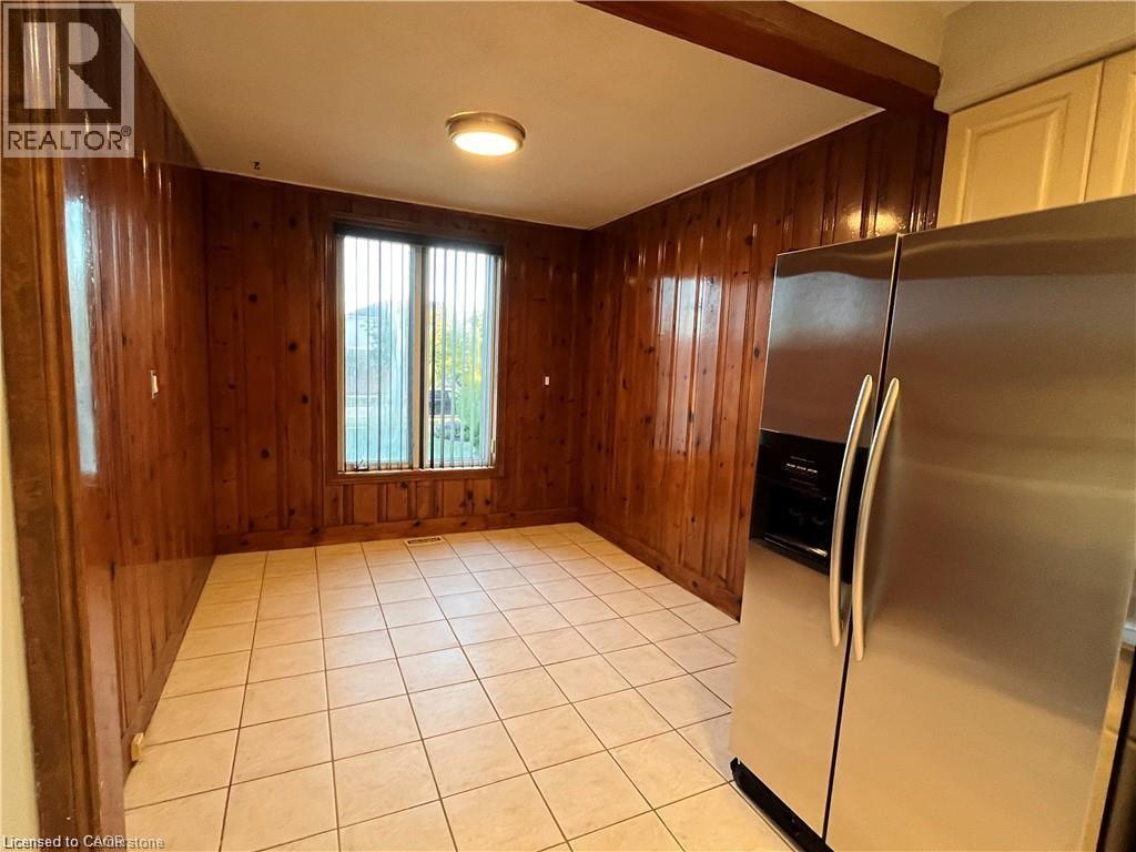 234 Newbury Drive, Kitchener, Ontario  N2N 2W9 - Photo 4 - 40781922