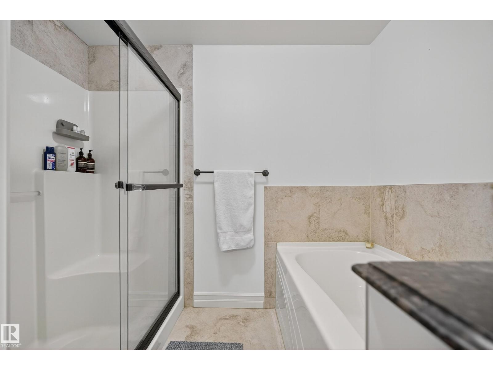 #603 10142 111 St Nw, Edmonton, Alberta  T5K 1K6 - Photo 17 - E4463308