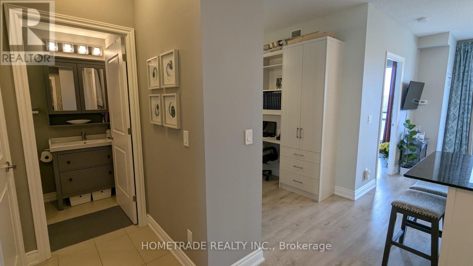 201b - 9090 Yonge Street, Richmond Hill, Ontario  L4C 0Z1 - Photo 6 - N12479780