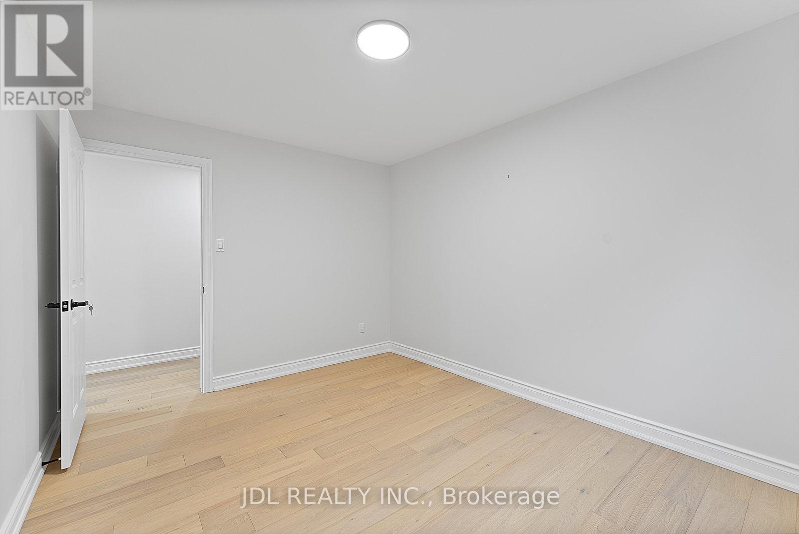 69 Aristotle Drive, Richmond Hill, Ontario  L4S 1J7 - Photo 19 - N12479784