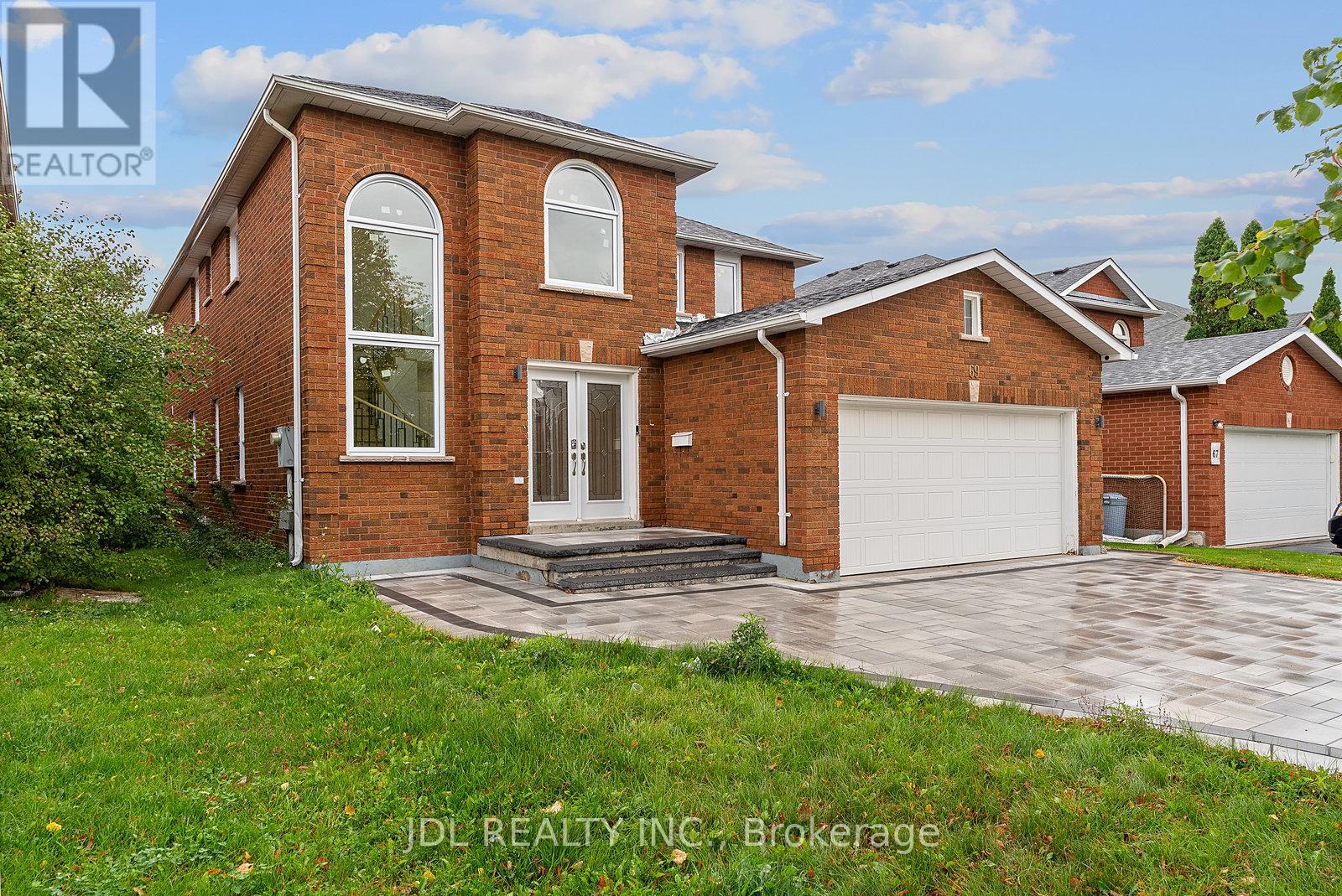 69 Aristotle Drive, Richmond Hill, Ontario  L4S 1J7 - Photo 2 - N12479784
