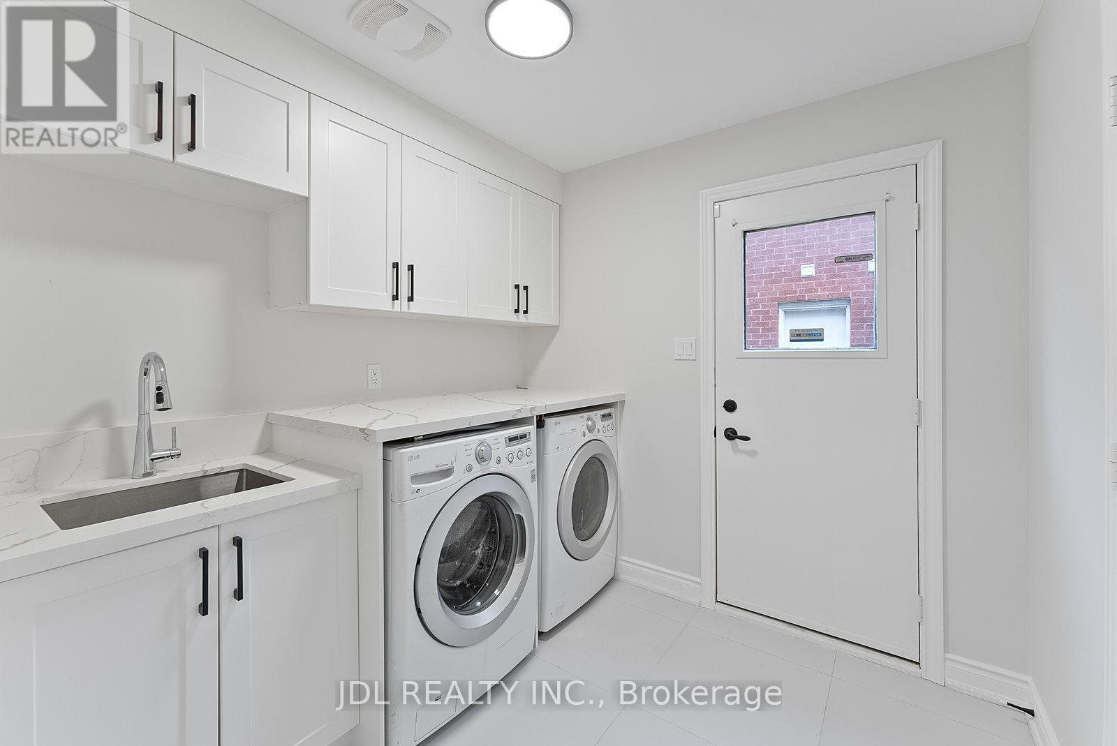 69 Aristotle Drive, Richmond Hill, Ontario  L4S 1J7 - Photo 21 - N12479784