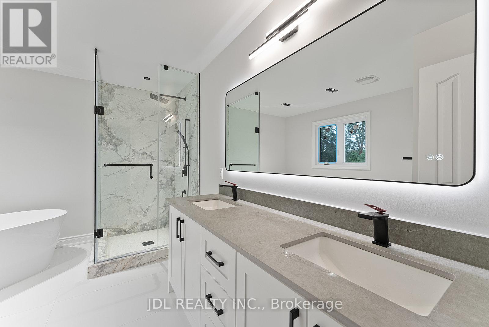69 Aristotle Drive, Richmond Hill, Ontario  L4S 1J7 - Photo 25 - N12479784